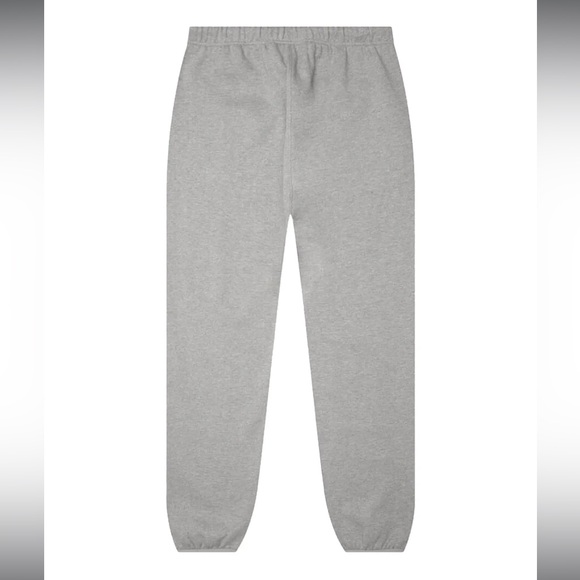 Fear of God Essentials Sweatpant - Picture 2 of 6